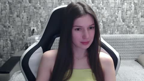 Snapshot of honeyynancyy chatting on January 3, 2025, 4:27 pm Nancy online show from January 3, 2025, 4:27 pm