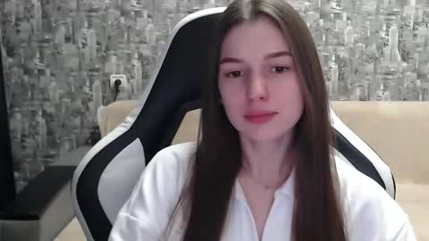 Snapshot of honeyynancyy chatting on January 20, 2025, 1:21 pm Nancy online show from January 20, 2025, 1:21 pm