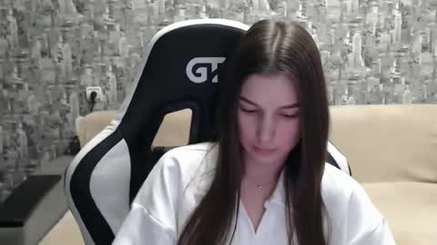 Snapshot of honeyynancyy chatting on January 22, 2025, 2:14 pm Nancy online show from January 22, 2025, 2:14 pm