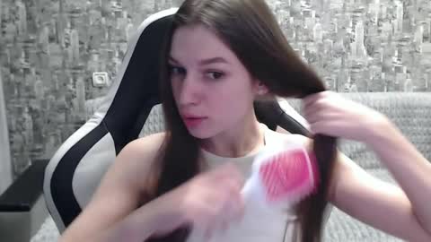 Snapshot of honeyynancyy chatting on February 1, 2025, 11:21 am Nancy online show from February 1, 2025, 11:21 am