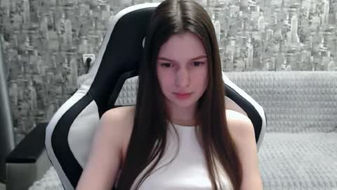 Snapshot of honeyynancyy chatting on February 12, 2025, 11:51 am Nancy online show from February 12, 2025, 11:51 am