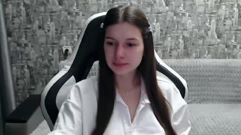 Snapshot of honeyynancyy chatting on February 15, 2025, 12:54 pm Nancy online show from February 15, 2025, 12:54 pm