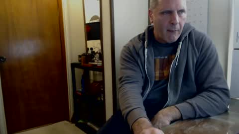 Jayson online show from February 25, 2025, 8:41 pm