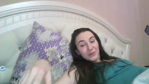 hootloove69 online show from January 24, 2025, 7:39 pm