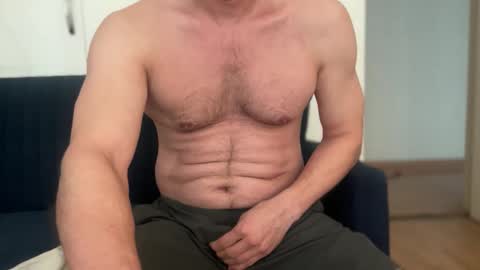 Snapshot of hoplonger chatting on February 19, 2026, 10:55 am hoplonger online show from February 19, 2026, 10:55 am