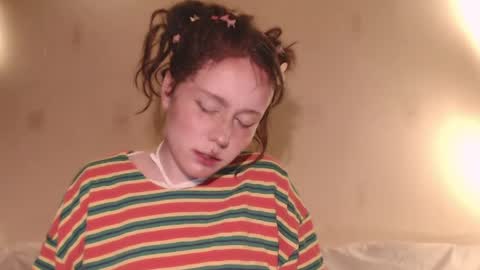 Snapshot of horndemonroxy chatting on May 22, 2026, 7:52 pm Roxy online show from May 22, 2026, 7:52 pm