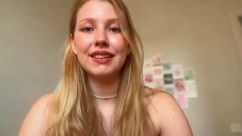 Audrey online show from June 25, 2026, 2:22 am