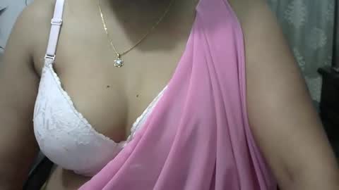 horneydesibaby online show from February 4, 2026, 7:31 pm