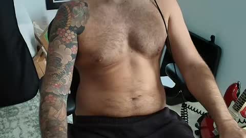 Snapshot of horny4gramps chatting on July 26, 2026, 1:18 pm Horny4Gramps online show from July 26, 2026, 1:18 pm