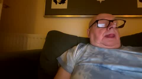 Cum suck Me off online show from March 16, 2026, 5:44 am