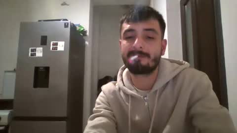 horny_couple9600 online show from October 27, 2025, 11:20 pm