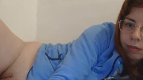 Snapshot of horny_hey chatting on October 26, 2025, 6:47 pm Serena online show from October 26, 2025, 6:47 pm