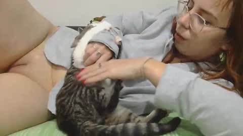 Snapshot of horny_hey chatting on November 8, 2025, 7:12 pm Serena online show from November 8, 2025, 7:12 pm