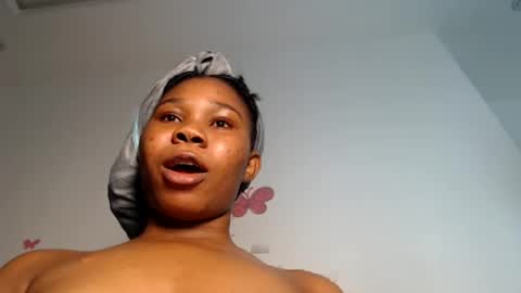 Snapshot of horny_iris chatting on July 18, 2026, 7:50 pm Iris online show from July 18, 2026, 7:50 pm