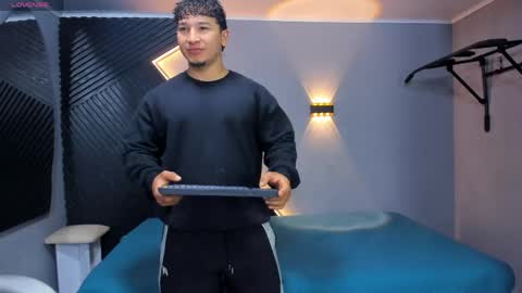 horny_nick18 online show from April 15, 2026, 12:12 pm