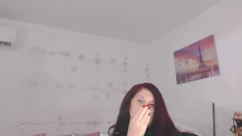 Snapshot of horny_touchk chatting on May 12, 2026, 9:39 am horny_touchk online show from May 12, 2026, 9:39 am