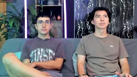 Alex and Camilo online show from May 4, 2026, 2:35 pm