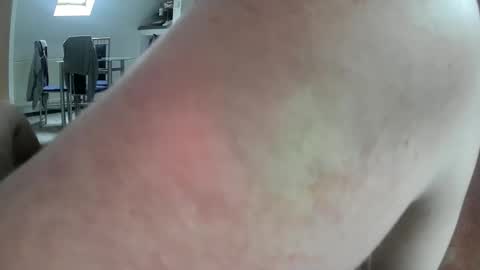 Andi online show from January 18, 2026, 9:35 am