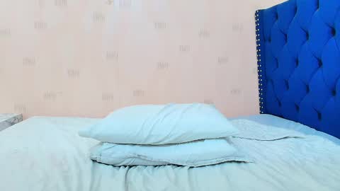 Khloe  online show from March 2, 2025, 3:48 pm