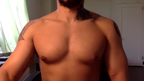 Snapshot of hornybbcxx chatting on February 2, 2025, 6:31 pm hornybbcxx online show from February 2, 2025, 6:31 pm