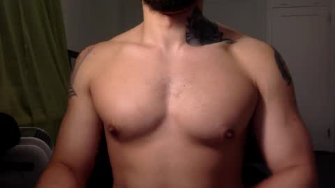 Snapshot of hornybbcxx chatting on March 5, 2025, 11:38 pm hornybbcxx online show from March 5, 2025, 11:38 pm