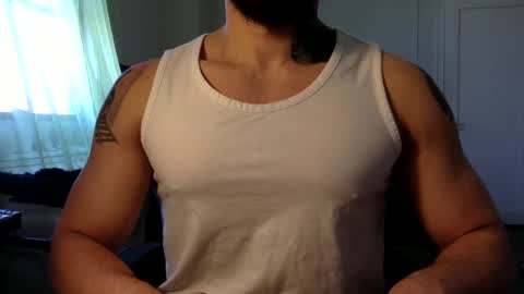 Snapshot of hornybbcxx chatting on March 11, 2025, 4:40 pm hornybbcxx online show from March 11, 2025, 4:40 pm
