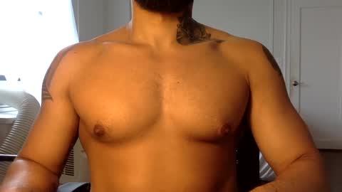 Snapshot of hornybbcxx chatting on September 24, 2025, 5:05 pm hornybbcxx online show from September 24, 2025, 5:05 pm
