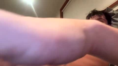 hornyboi186 online show from June 4, 2026, 12:00 pm