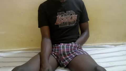 hornyboy9102003 online show from February 22, 2026, 11:58 pm