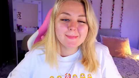 HornyCakee online show from October 15, 2025, 10:37 am