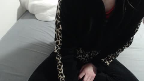 HornyCouple89 online show from January 17, 2026, 10:35 pm