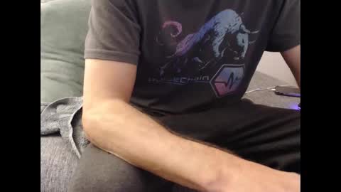 Ahhhh mom use me online show from December 22, 2025, 11:57 pm