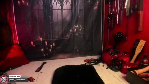 Mia Dahianaa   2  hornydahianax online show from January 5, 2025, 2:38 am