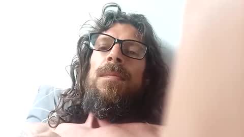 Nix  D online show from October 26, 2025, 6:08 am