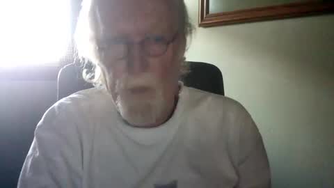 Snapshot of hornyinohio9 chatting on April 16, 2026, 12:28 pm HornyInOhio9 online show from April 16, 2026, 12:28 pm