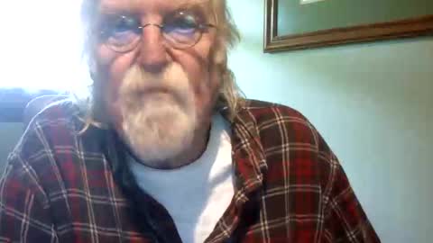 Snapshot of hornyinohio9 chatting on May 24, 2026, 3:17 pm HornyInOhio9 online show from May 24, 2026, 3:17 pm