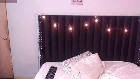 Natasha  online show from January 4, 2025, 6:41 am