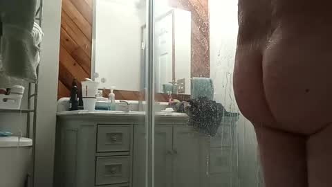 hornyman6942842 online show from December 1, 2025, 7:19 pm