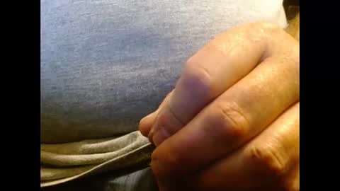 hornypilotguy online show from September 19, 2025, 6:48 am