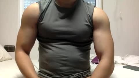 Snapshot of hornyspaniard93 chatting on July 12, 2026, 1:46 pm hornyspaniard93 online show from July 12, 2026, 1:46 pm