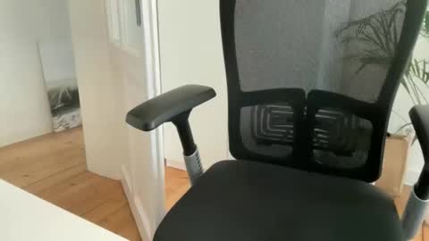 Snapshot of hornysteve_69 chatting on January 8, 2026, 10:06 am Steve online show from January 8, 2026, 10:06 am