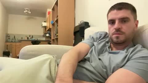 Snapshot of hornytom27 chatting on March 15, 2026, 7:42 pm Horny247 online show from March 15, 2026, 7:42 pm
