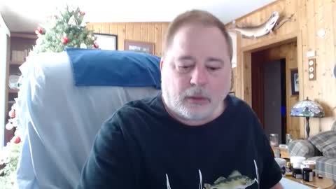 Snapshot of horsebigballs chatting on January 29, 2025, 5:02 pm horsebigballs online show from January 29, 2025, 5:02 pm