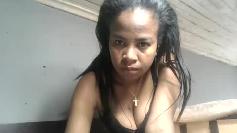 Snapshot of hortansiaa chatting on June 15, 2026, 12:02 am Hortansiaa online show from June 15, 2026, 12:02 am