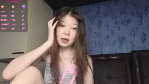 Snapshot of hosina_sayeri chatting on June 10, 2026, 8:13 am hosina_sayeri online show from June 10, 2026, 8:13 am