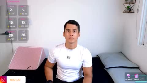 Snapshot of hot69temptation chatting on September 11, 2025, 3:01 pm Marcus Tatti online show from September 11, 2025, 3:01 pm