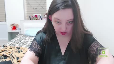 Snapshot of hot_and_pretty chatting on January 5, 2025, 3:55 pm Lila online show from January 5, 2025, 3:55 pm