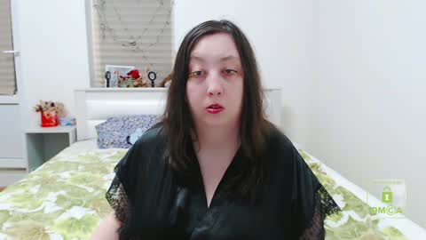 Snapshot of hot_and_pretty chatting on January 23, 2025, 3:22 pm Lila online show from January 23, 2025, 3:22 pm