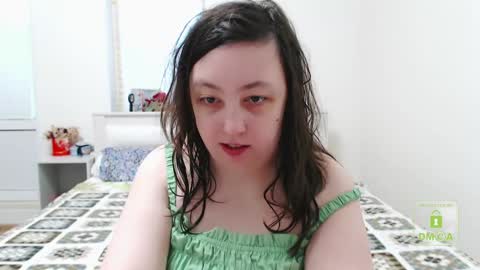 Snapshot of hot_and_pretty chatting on February 1, 2025, 9:43 am Lila online show from February 1, 2025, 9:43 am