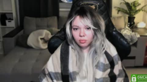   online show from December 2, 2024, 9:17 pm